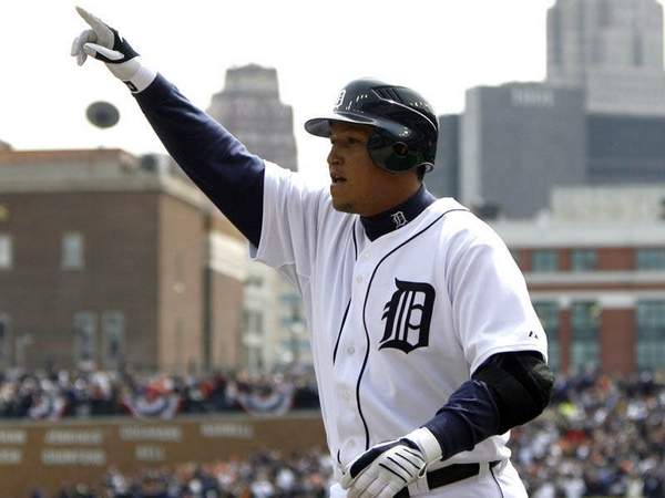 Miguel Cabrera conectó bambinazo en victoria de Detroit