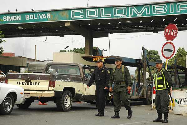 colombia-venezuela_17446-L0x0