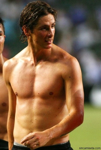 fernando-torres-sin-camiseta