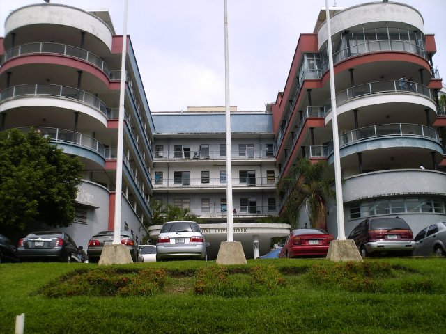 Mueren 54 venezolanos porque no se les pudo atender en el Hospital Universitario de Caracas