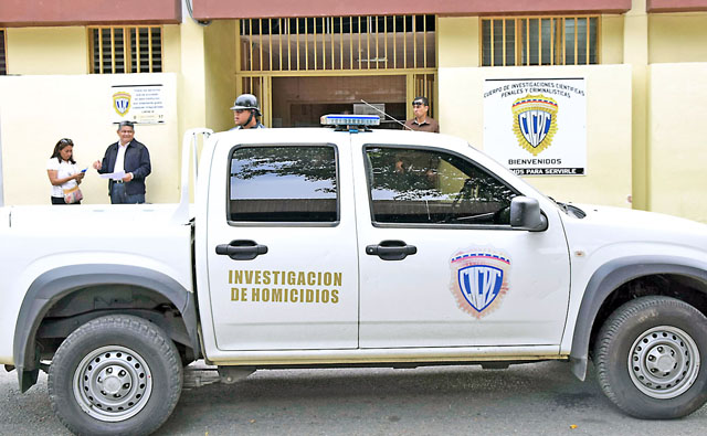 Asesinaron a un comerciante cuando abría su negocio de Parley