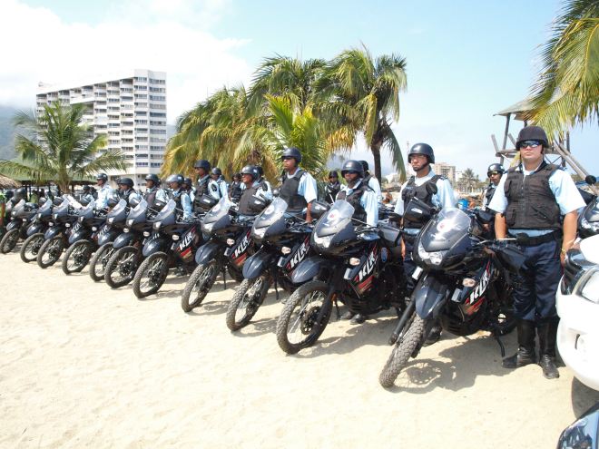 Asesinan a otro policía de Vargas para robarlo