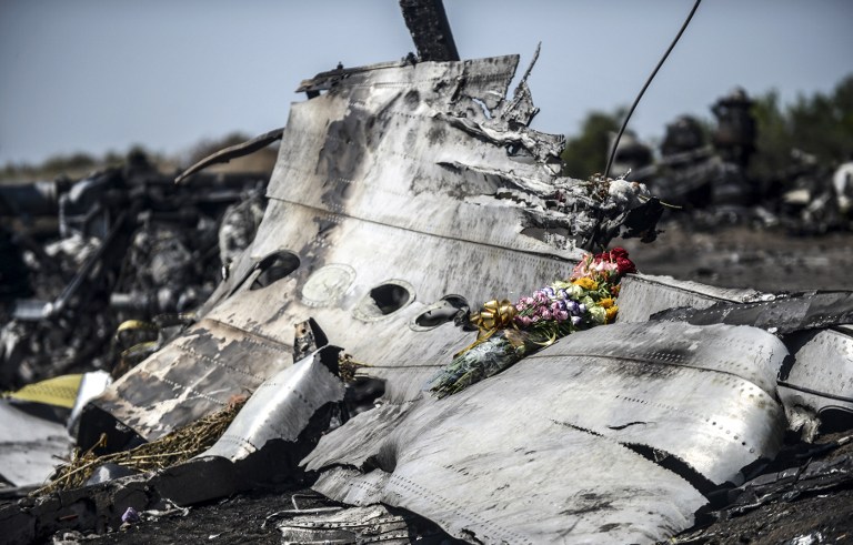 Expertos internacionales llegan al lugar del siniestro del avión malasio