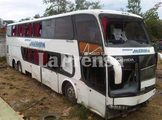 Alrededor de 20 heridos, por un bus tratar de esquivar a un burro en la Centroccidental