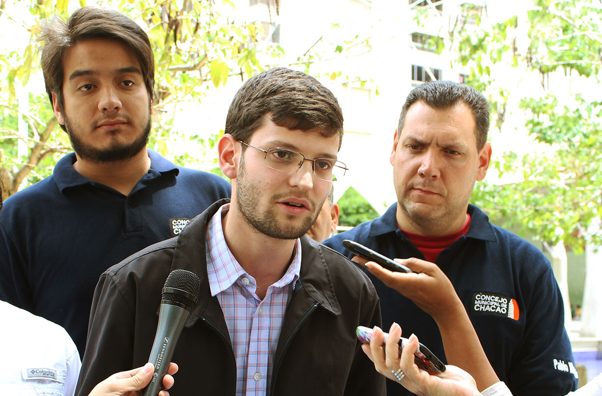 “Gobierno Nacional no debe manipular políticamente los servicios públicos”