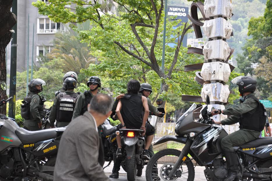 Rodríguez Torres confirmó detención de cuatro menores de edad en Altamira (Fotos + Video)