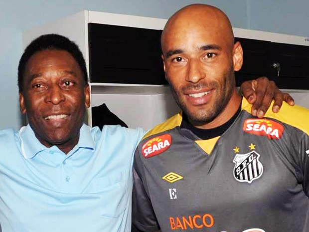 Hijo de Pelé detenido por lavado de dinero