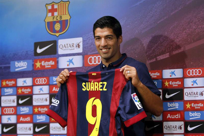 Suárez dice que está siendo tratado y que no repetirá conductas violentas