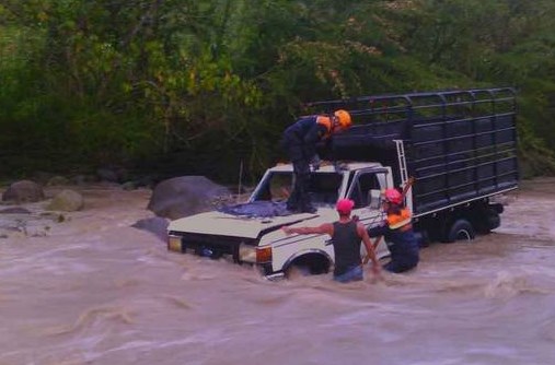 Crecida de quebrada en Táchira dejó un muerto y un herido