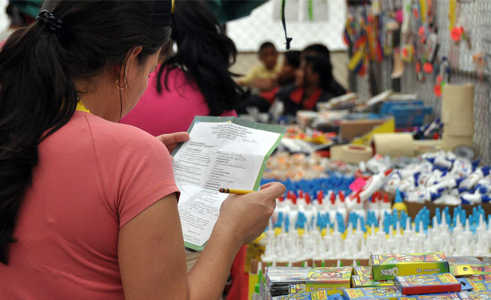 Inicio de año escolar en riesgo tras falta de útiles escolares