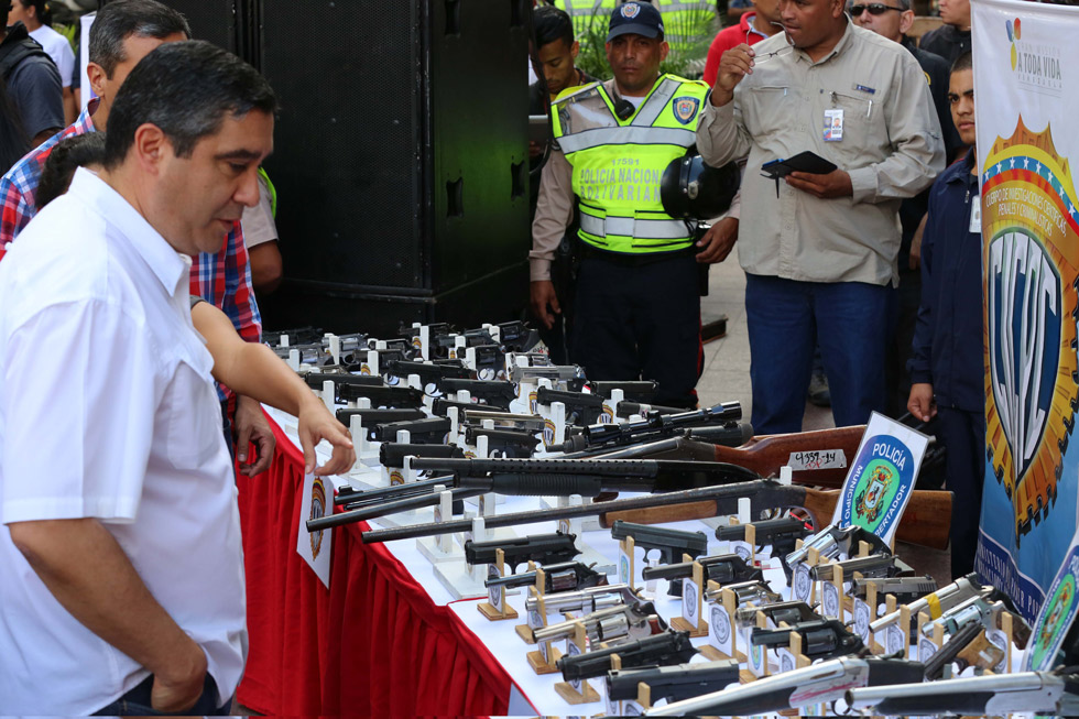 Permisos de porte y tenencia de armas que no sean renovados pasarán a la ilegalidad