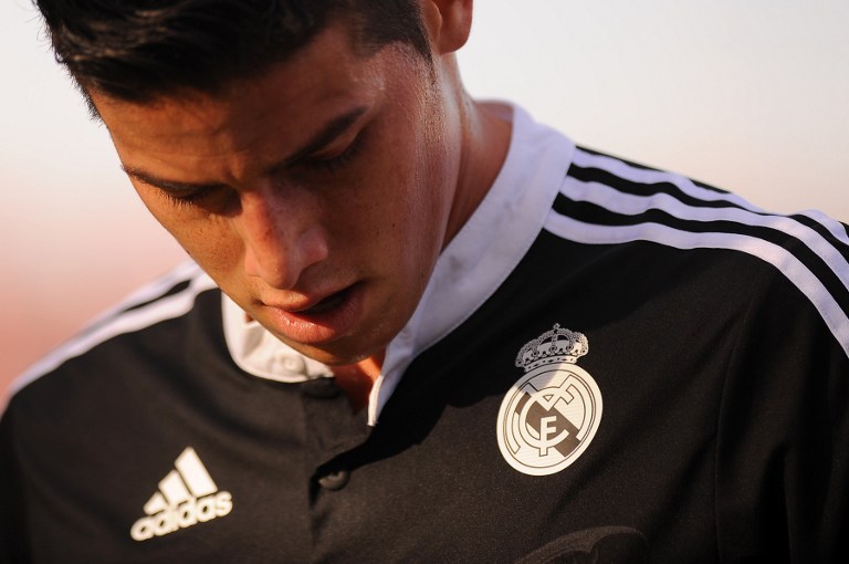 James Rodríguez vuelve a Madrid para tratar nueva lesión en rodilla izquerda