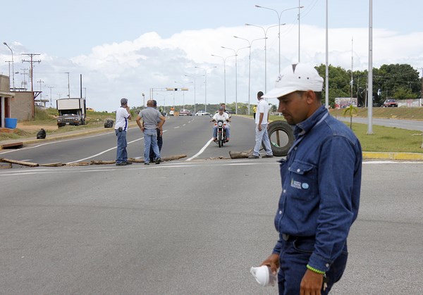 trabajadores_hidrobolivar