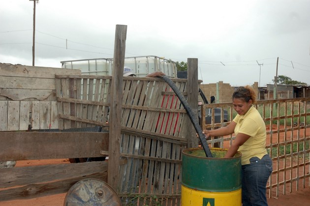 Habitantes de Cavanayen piden luz y agua