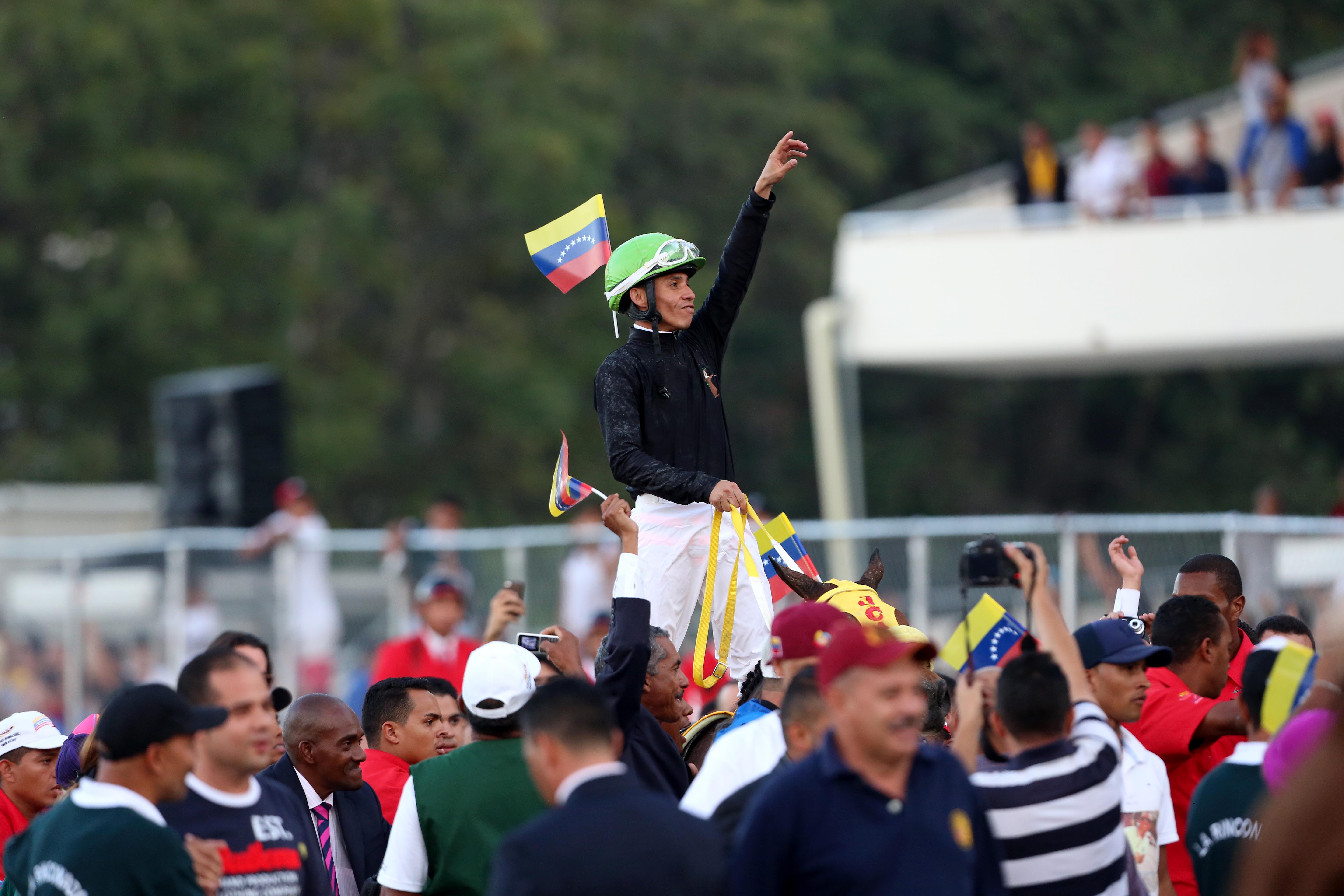 Ninfa del Cielo galopó el Clásico Internacional del Caribe