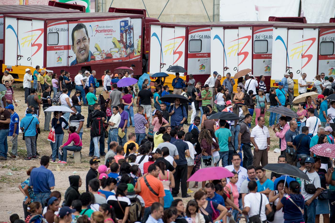 Abastos Bicentenario no se da abasto con compradores