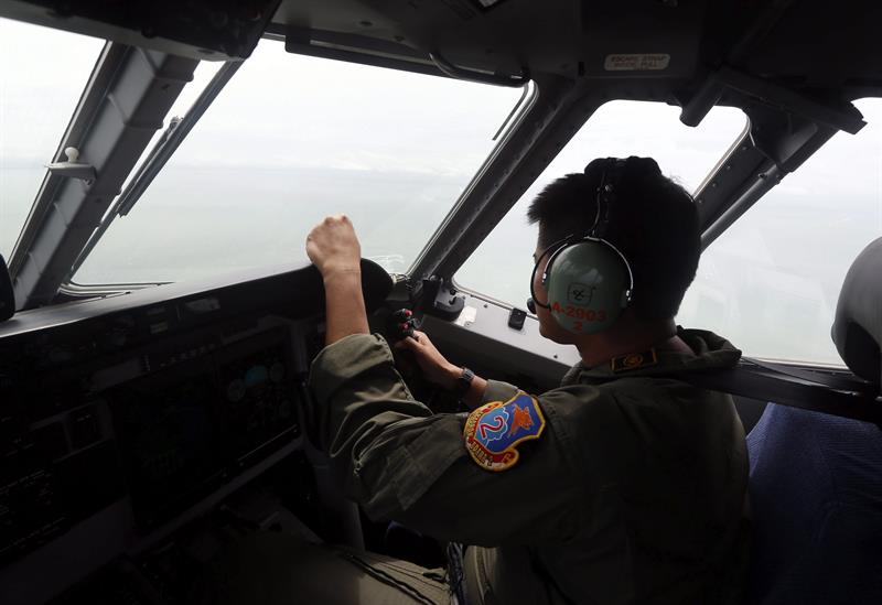 El avión de AirAsia siniestrado no tenía autorización para volar el domingo