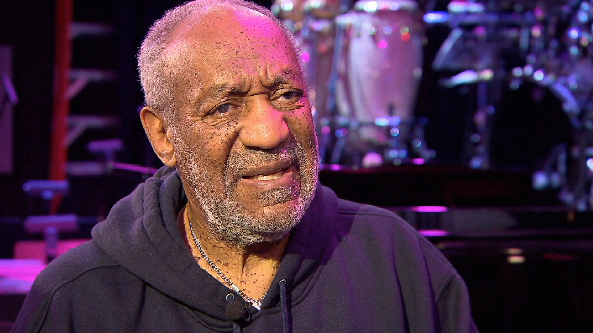 Bill Cosby silenció los abusos sexuales con dinero