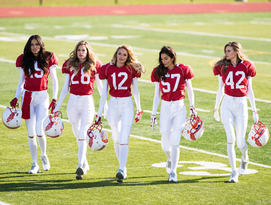 De ángeles de Victoria’s Secret a jugadoras de fútbol americano