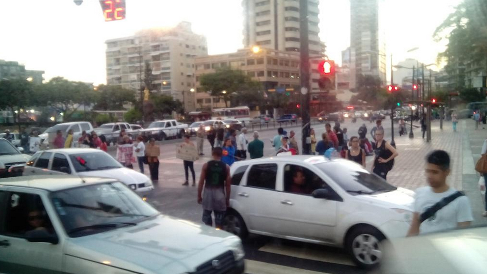 Tres heridos en protestas por asesinato de jóvenes en Mérida