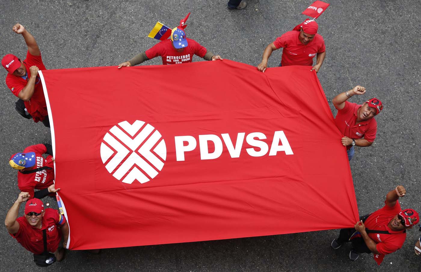 Pdvsa cancela intereses a tenedores de bonos