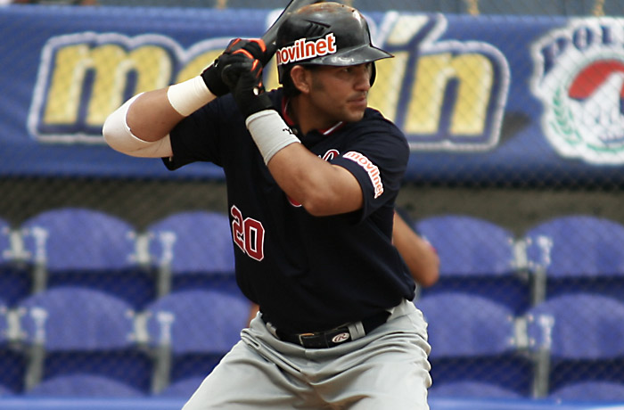 Ramón Castro anunció su retiro del beisbol profesional