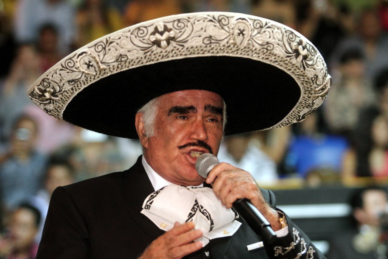 Así amenazó Vicente Fernández a Donald Trump en su concierto de despedida (Video)