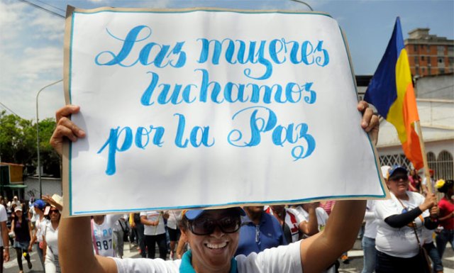 MARCHA DE LAS MUJERES POR LA PAZ 07032015 FOTO JUAN BRITO