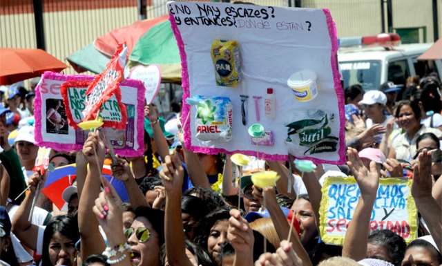 MARCHA DE LAS MUJERES POR LA PAZ 07032015 FOTO JUAN BRITO