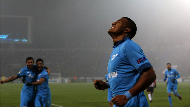 Zenit de Salomón Rondón dejó en el camino al Torino de Josef Martínez