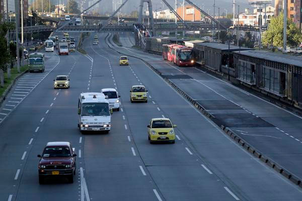 Bogotá, sin autos y sin motocicletas conmemora el #DíaMundialDeLaTierra