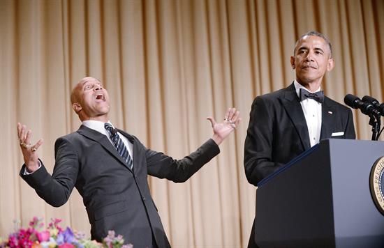 Obama se ríe de sí mismo en la cena de corresponsales de la Casa Blanca