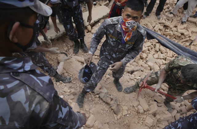 Powerful earthquake hits Nepal