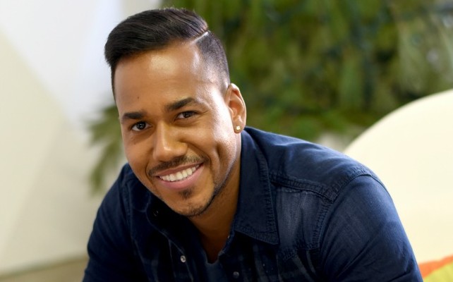 Romeo Santos llegó con ayuda a Puerto Rico tras el paso del huracán María