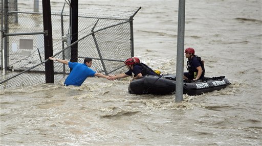 Hallan once bolsas con restos humanos en Ciudad de México