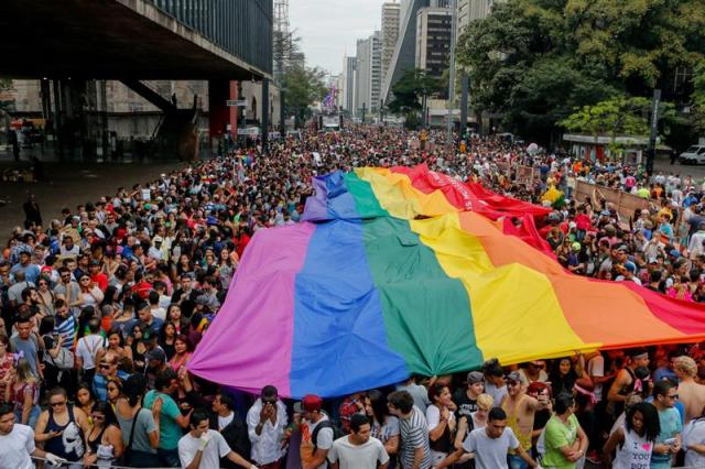 BRASIL-ORGULLO GAY (1)