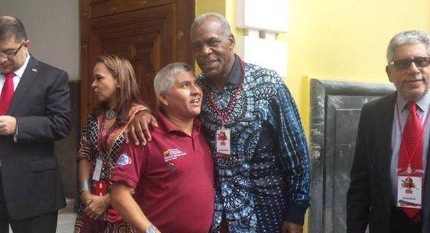 Danny Glover reaparece en actos del Negro Primero… ¿Y los $18 millones? (Fotos)