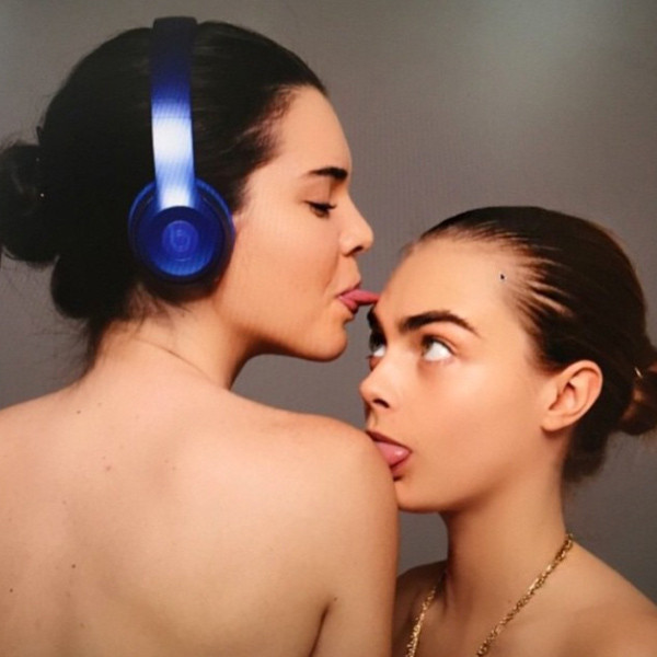 Kendall Jenner y Cara Delevingne