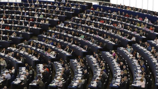 Solicitan ante el Parlamento Europeo sanciones e investigaciones contra Rafael Ramírez