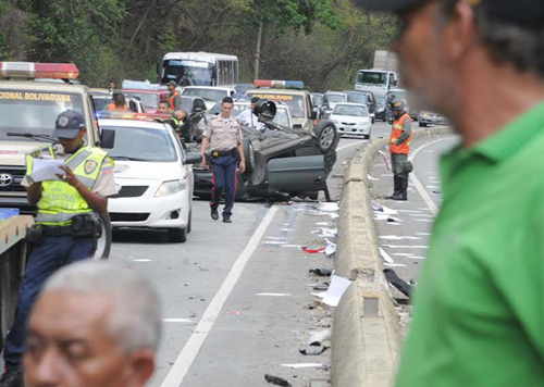 Una mujer murió tras choque en la Valencia – Puerto Cabello