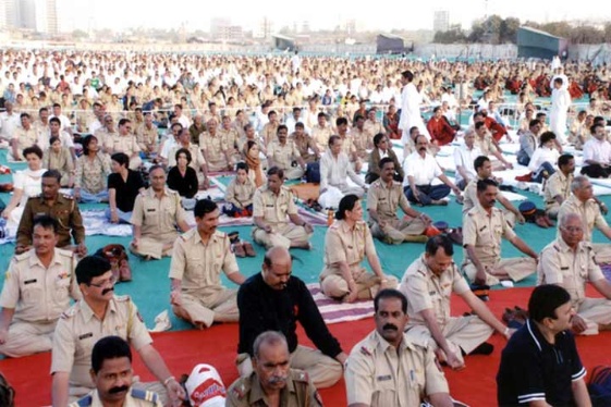 yoga policias