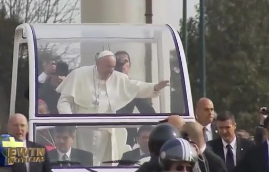 Himno oficial de la Visita del Papa Francisco a Ecuador