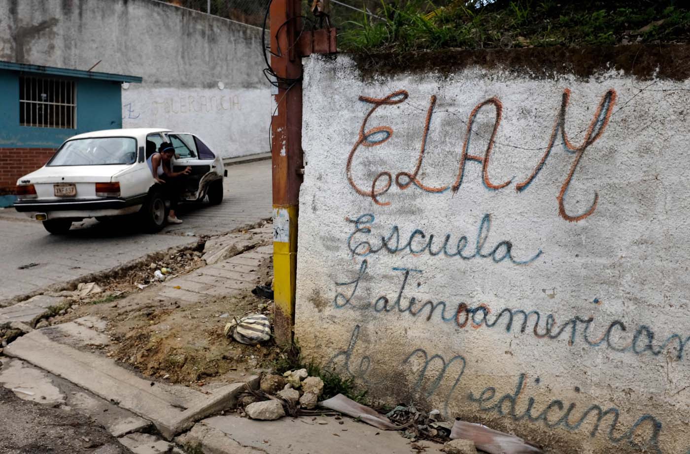 Palestinos abandonan estudios de medicina en Venezuela porque el programa carece de rigor académico