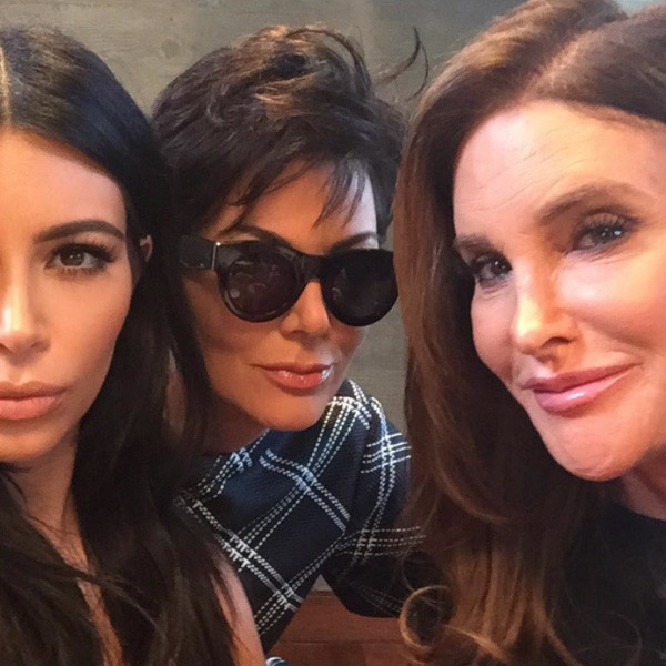 El emotivo reencuentro entre Kris y Caitlyn Jenner en el cumpleaños de su hija Kylie (Fotos)