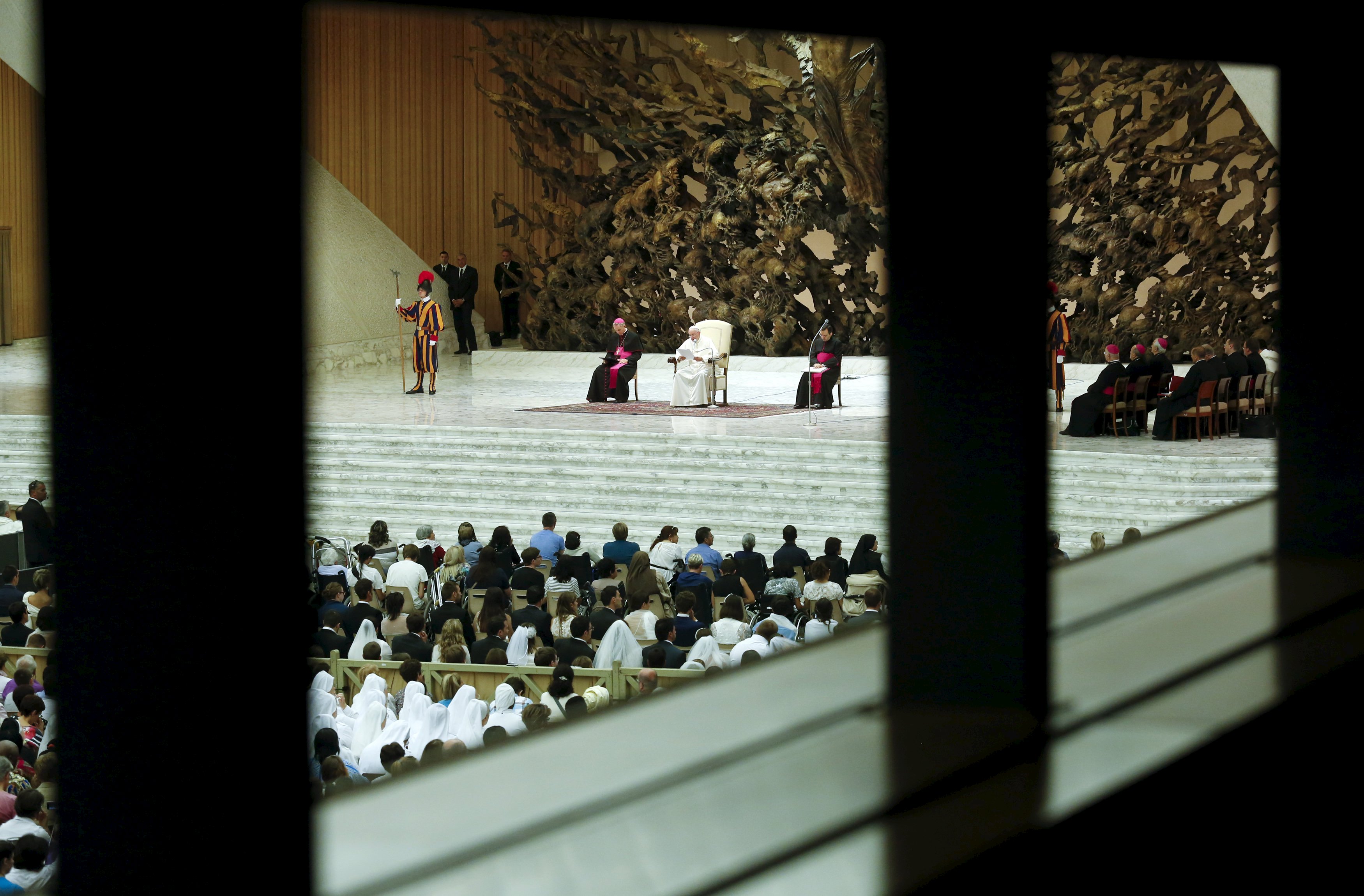 El Papa dice que la esclavitud en el trabajo va en contra de la dignidad humana