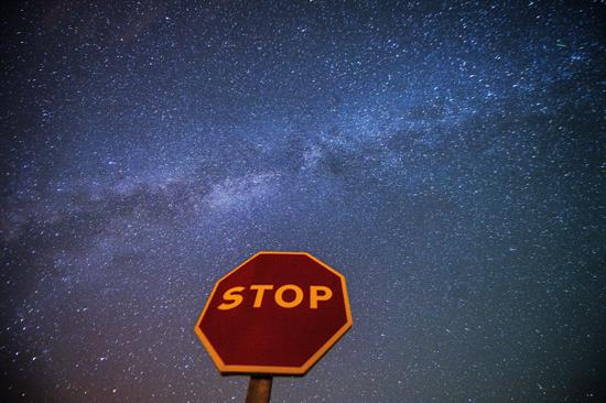 ABC: Los extraterrestres podrían estar viéndonos desde más de mil estrellas cercanas