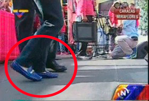 Red Fashion: Y los zapatos de Cilia Flores son… ¿Mario Hernández? (VIDEO)