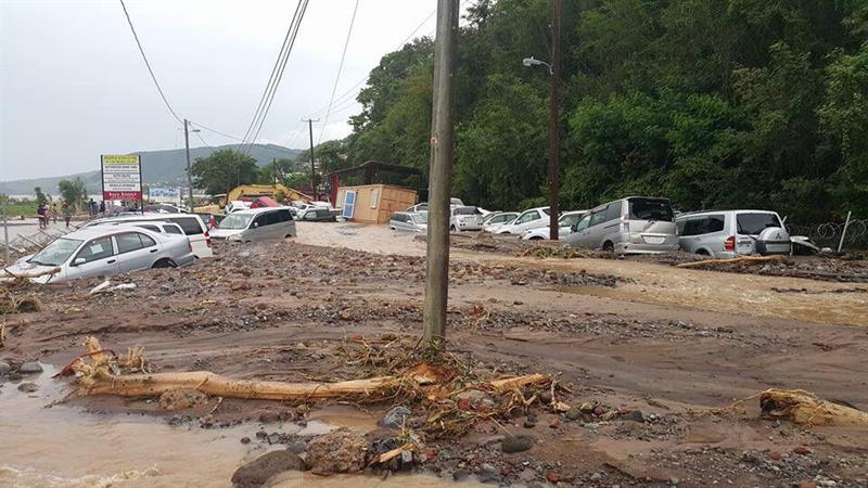 Erika arrasó con casi la mitad del PIB de la isla de Dominica