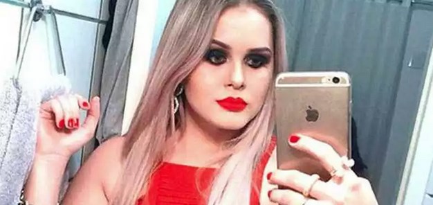 La sexy alcaldesa de 25 años que gobernaba por WhatsApp (Fotos)