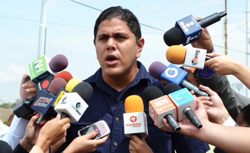 Lester Toledo: En vez de cerrar la frontera pongan a producir las fincas expropiadas